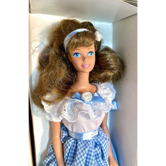 Little Debbie Barbie Collector Edtion Series II 1995 Doll by Mattel - Picture 2 of 2